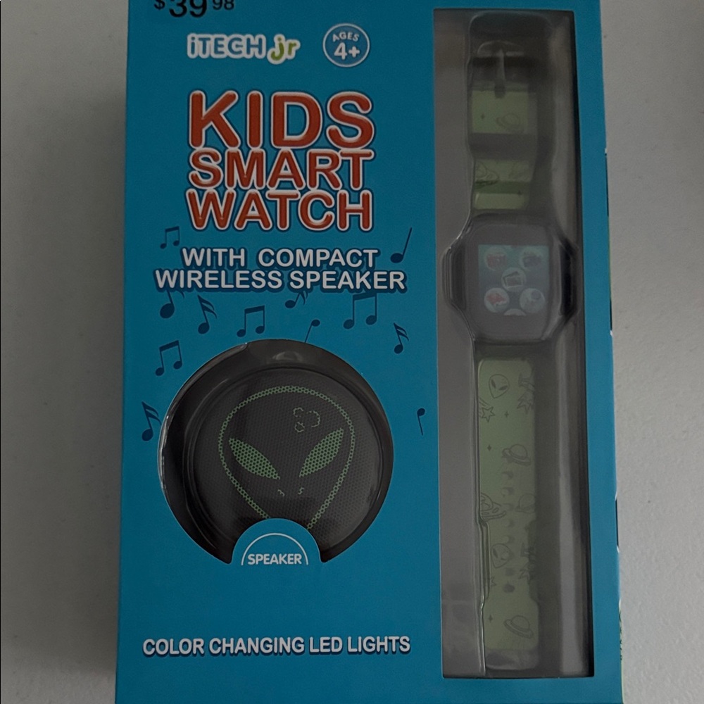 Kids Smart Watch with Compact Wireless Speaker - Green